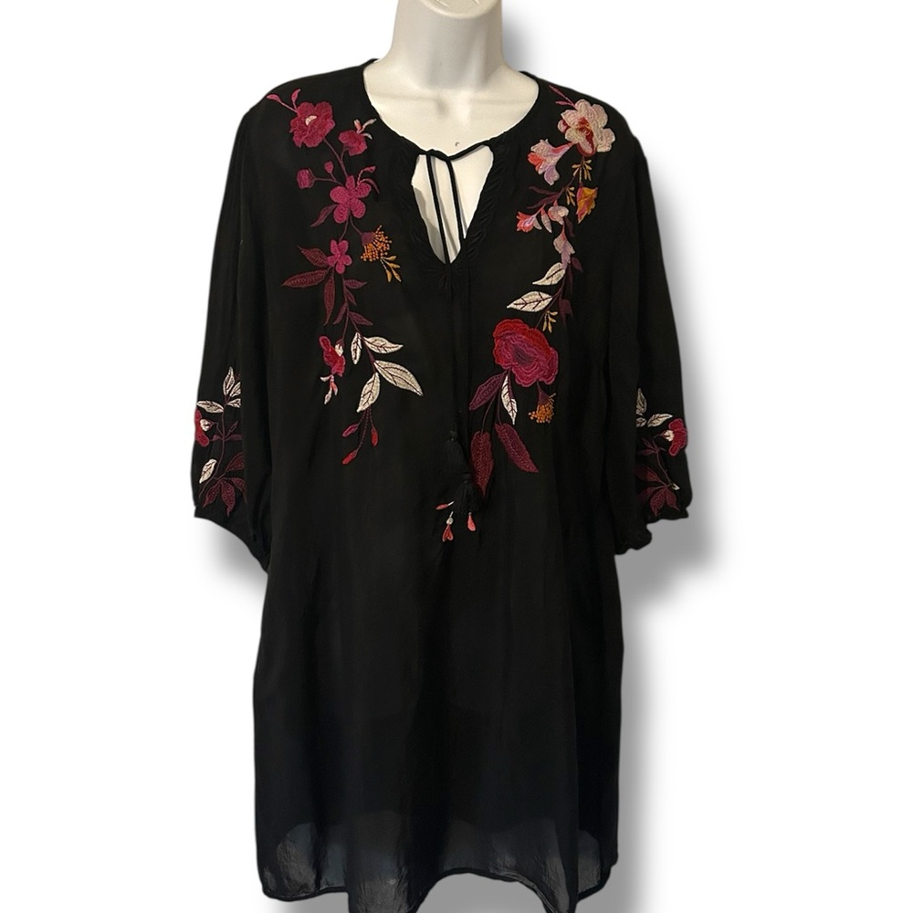 Johnny Was Workshop Mirabel Relaxed Fit Black and Pink Embroidered Dress